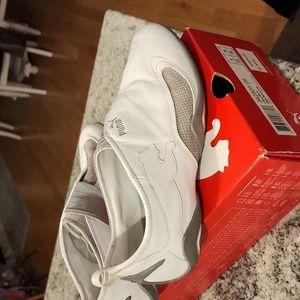 Women's Puma Libra Athletic shoe size 8.5